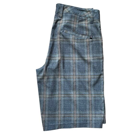 Travis Mathew Hybrid Blue Plaid Golf Performance 11" inseam SZ 32 - Picture 3 of 6